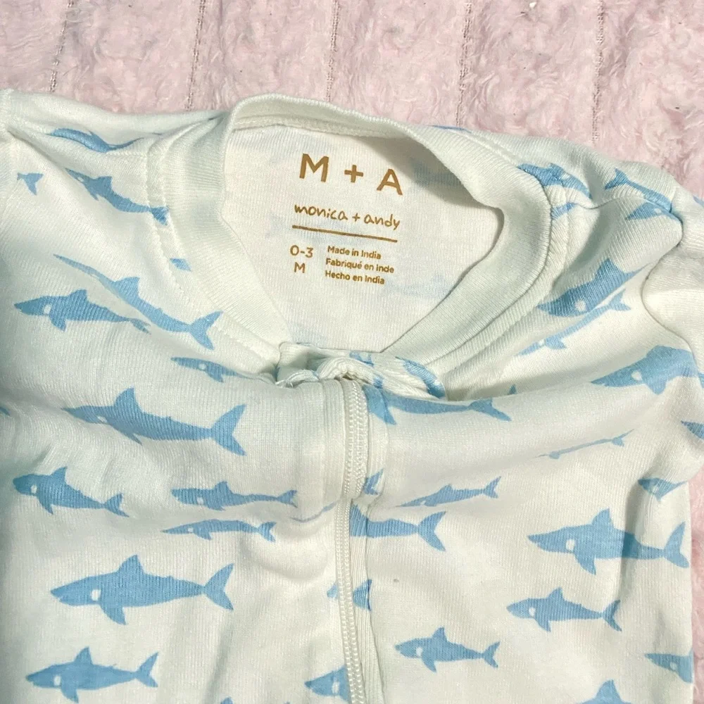 Baby shark sleeper